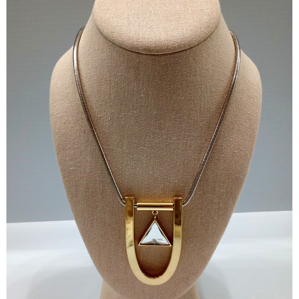 Jewelmint Gold U-Shaped Pendant Necklace with White Triangle Accent